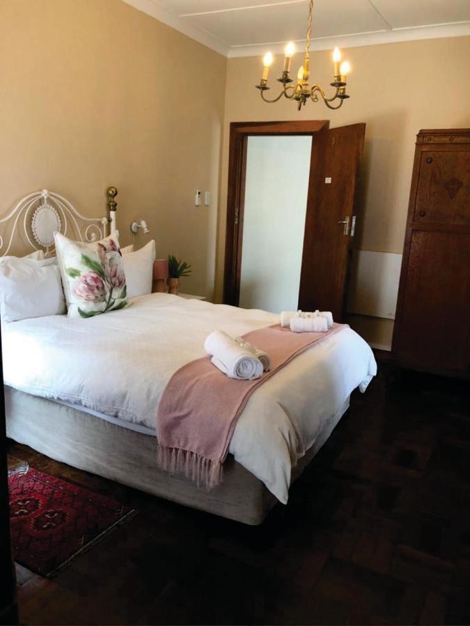 Beesdam Guesthouse Potchefstroom Exteriör bild