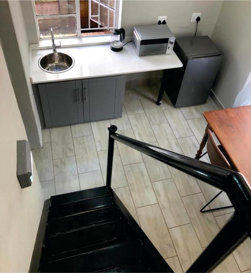 Beesdam Guesthouse Potchefstroom Exteriör bild