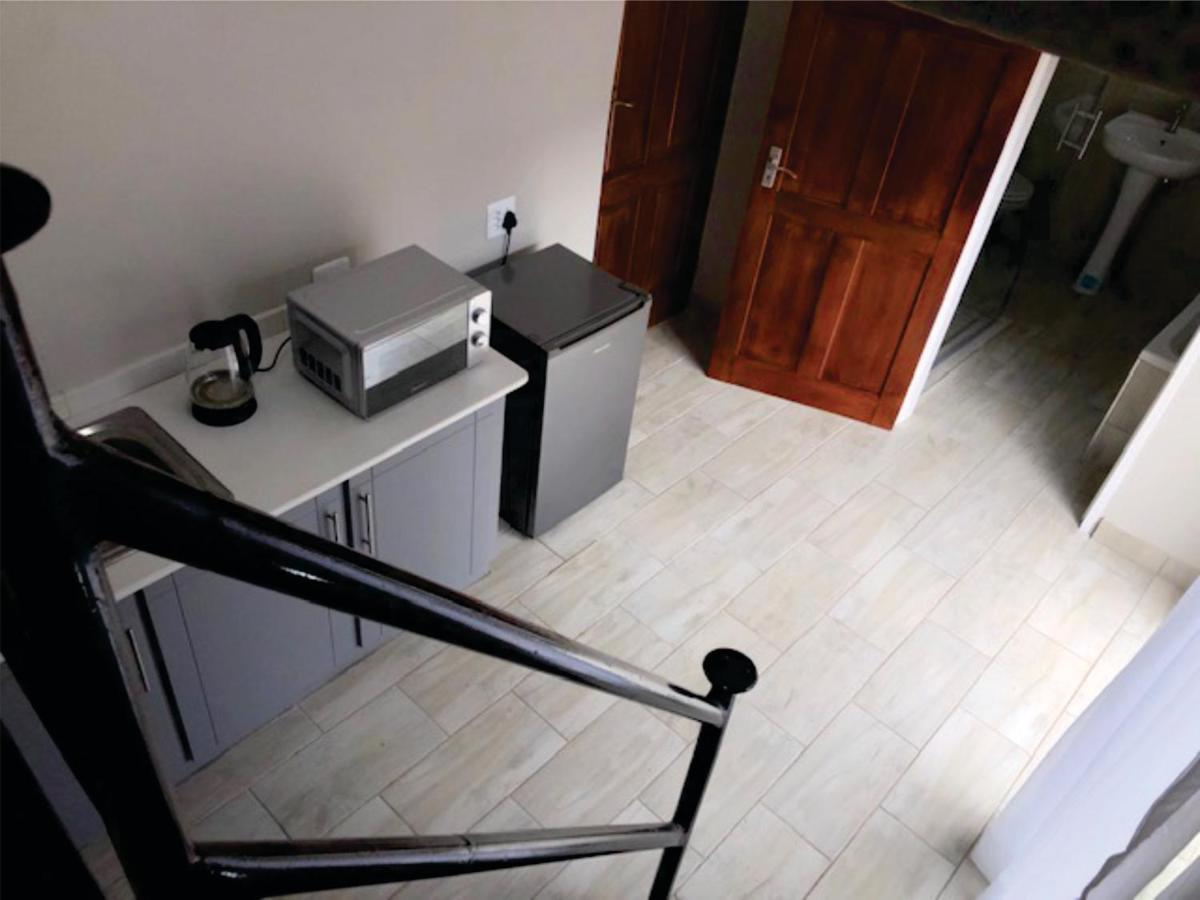Beesdam Guesthouse Potchefstroom Exteriör bild