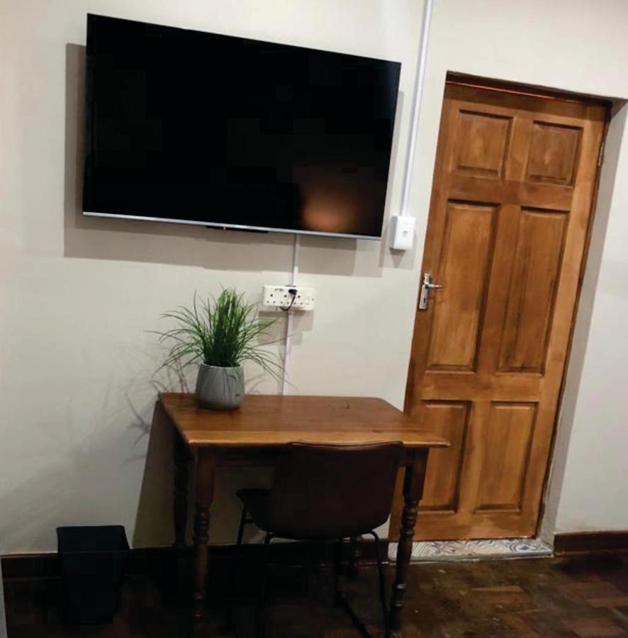 Beesdam Guesthouse Potchefstroom Exteriör bild