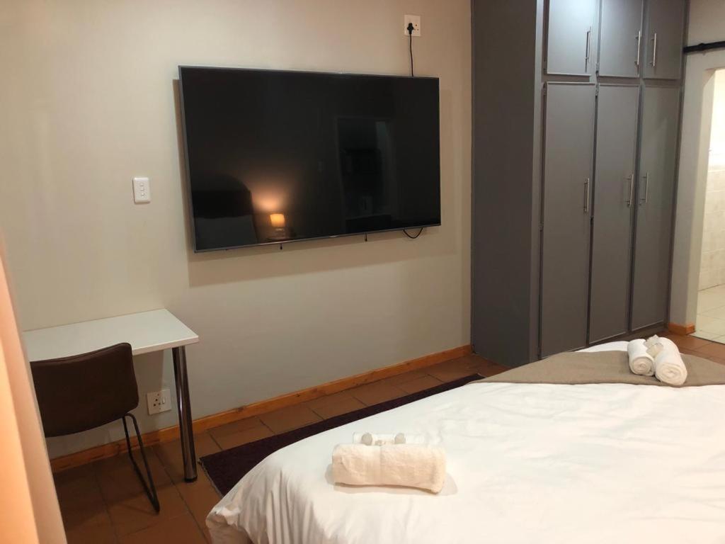 Beesdam Guesthouse Potchefstroom Exteriör bild