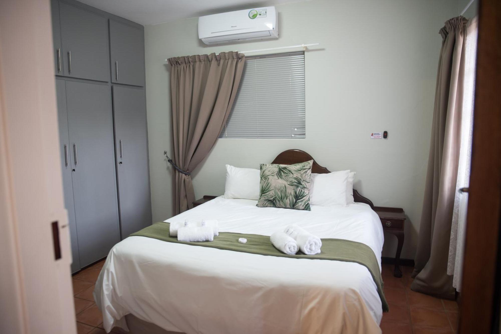 Beesdam Guesthouse Potchefstroom Exteriör bild